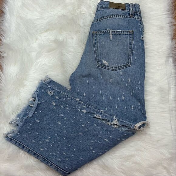 Carmar Destroyed Relaxed Straight Crop Jeans Light Wash 26 - Picture 2 of 7